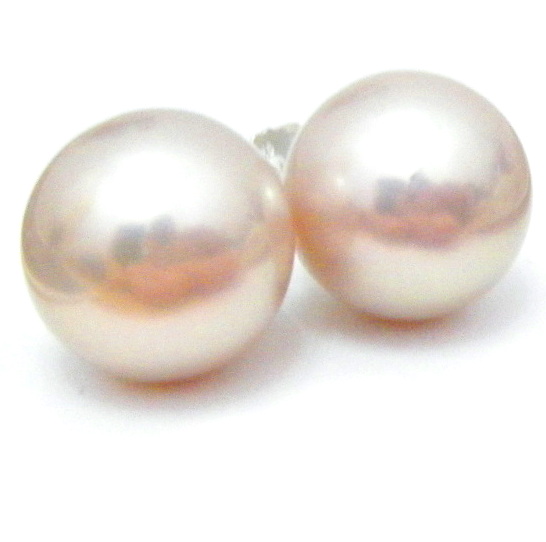 Palest Pink Round Edison 14.8mm Pair